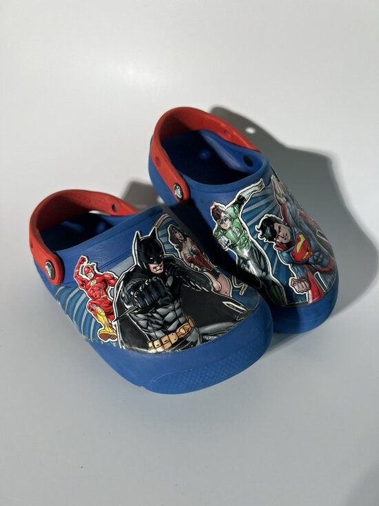 Marvel Other - Justice League Child Size C13 Marvel Crocks